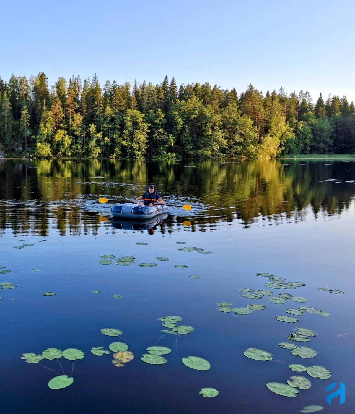 Kayaking Vääräjärvi